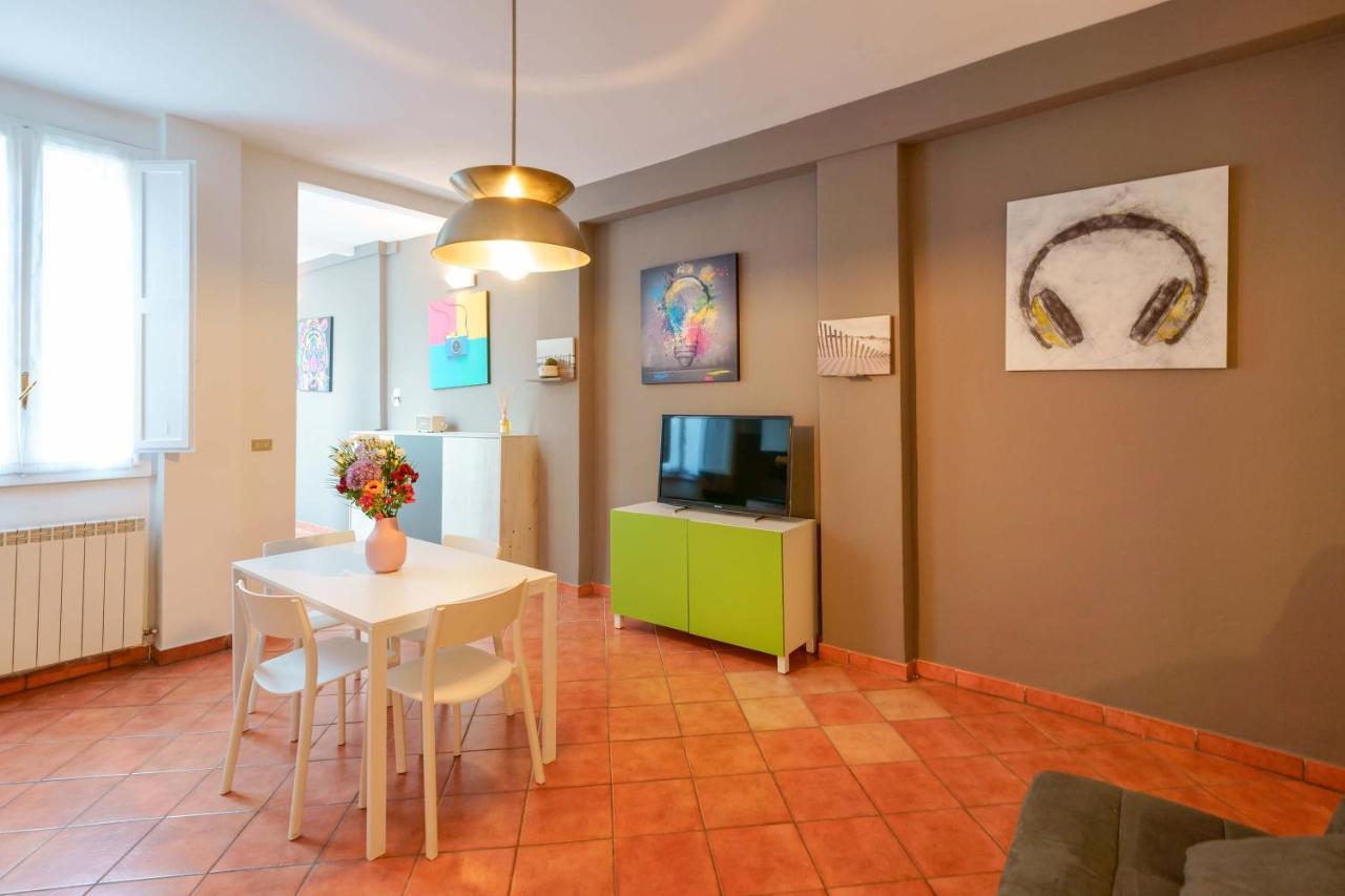 Zamboni 58 Apartment - Zona Movida Болонья Екстер'єр фото